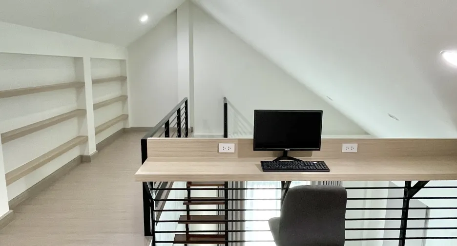 Haus zum Kauf und zur Miete mit 4 Zimmer in Ban Chang, Rayong