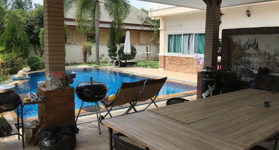 出售 4 卧室 别墅 在 Bang Lamung, Chon Buri