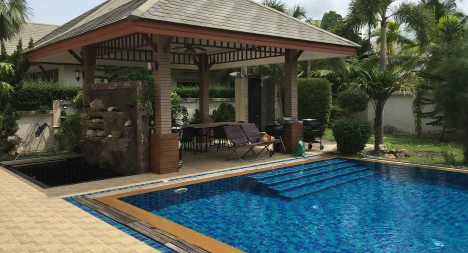 出售 4 卧室 别墅 在 Bang Lamung, Chon Buri