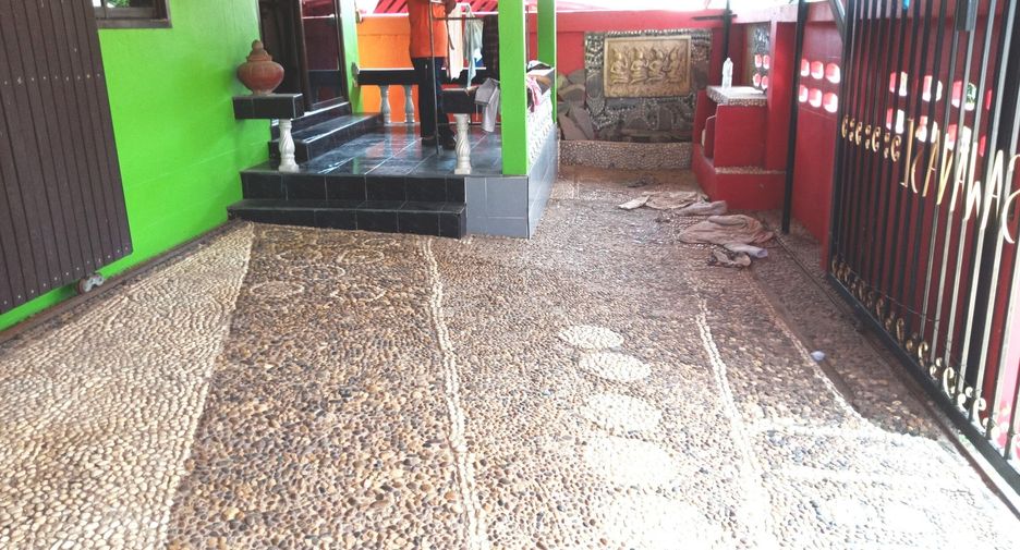 For sale 1 bed retail Space in Mueang Mukdahan, Mukdahan