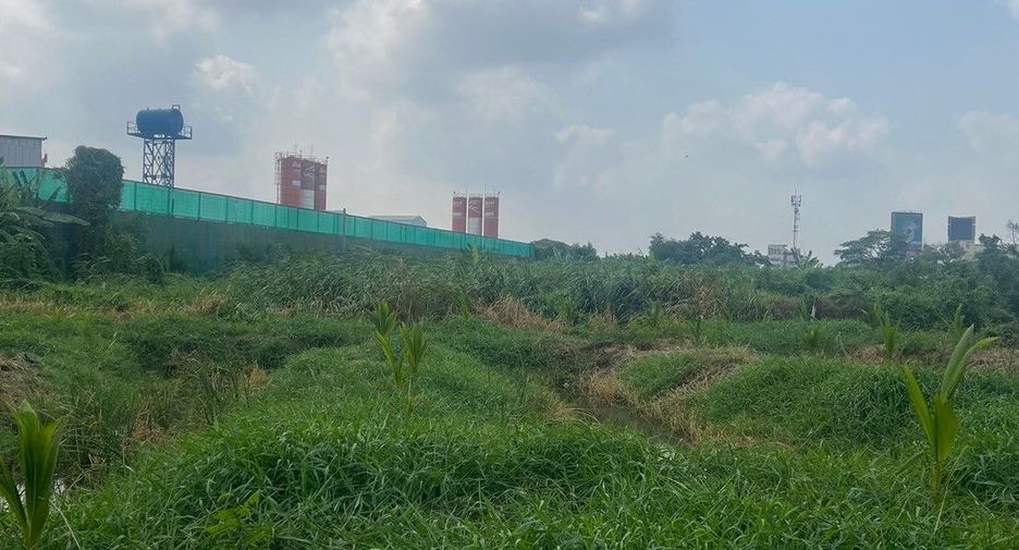 For sale land in Lat Phrao, Bangkok