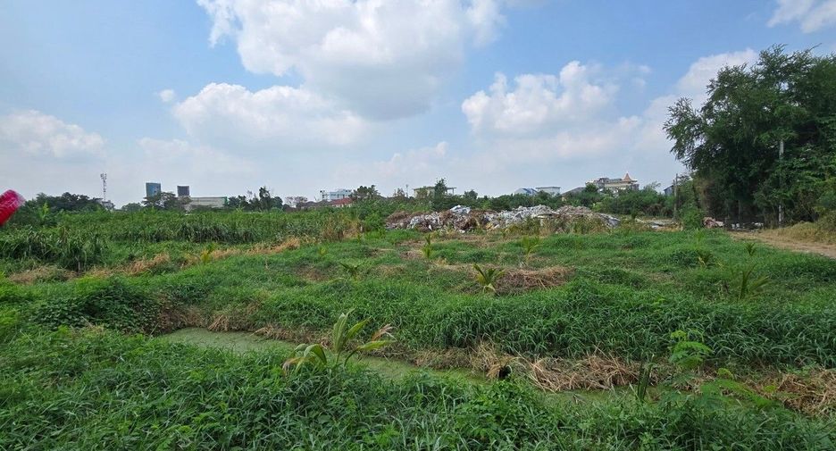 For sale land in Lat Phrao, Bangkok