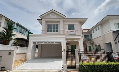 Casa en venta de 3 habitaciones en Phutthamonthon, Nakhon Pathom
