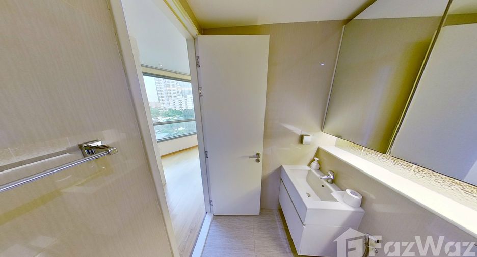 For rent そして for sale 2 ベッドルーム condo in Watthana, Bangkok