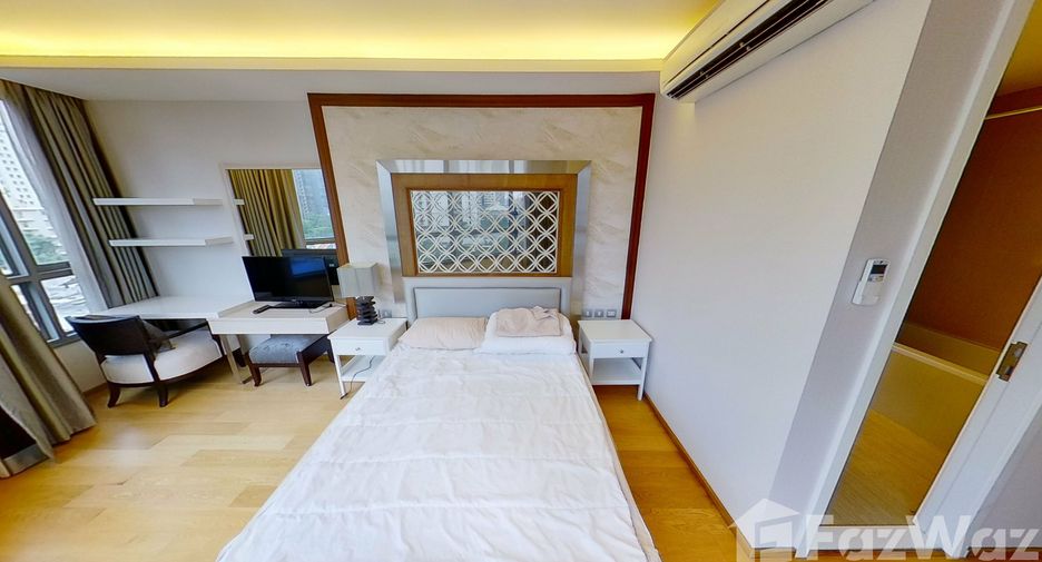 For rent そして for sale 2 ベッドルーム condo in Watthana, Bangkok