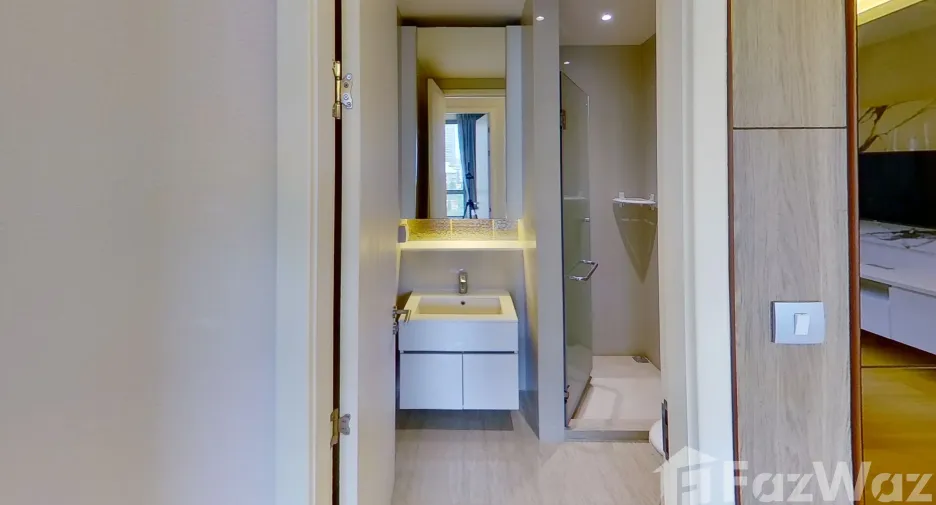 For sale and for rent 2 bedrooms condo in Watthana, Bangkok