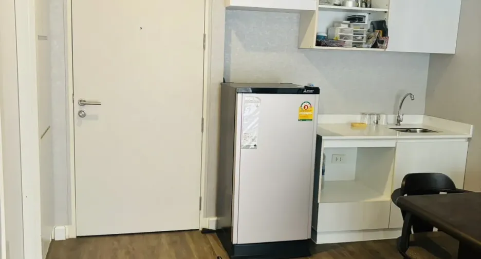 For sale 1 bed condo in Mueang Rayong, Rayong