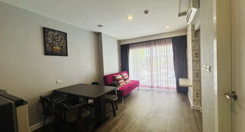 For sale 1 bed condo in Mueang Rayong, Rayong