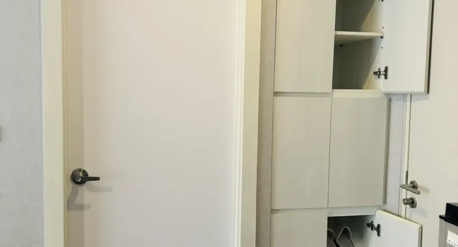 For sale 1 bed condo in Mueang Rayong, Rayong