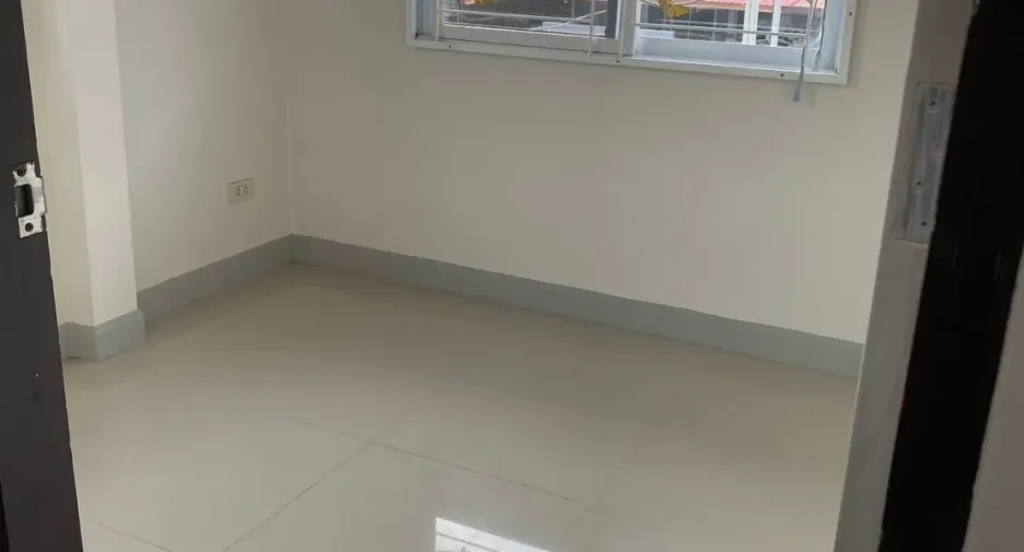 For sale and for rent 3 bedrooms townhouse in Bang Pa-in, Phra Nakhon Si Ayutthaya