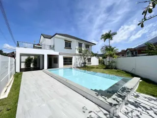 For sale そして for rent 4 ベッドルーム villa in Mueang Phuket, Phuket