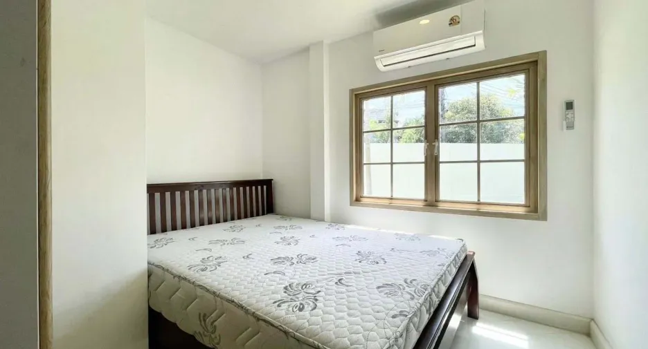 For sale and for rent 4 bedrooms villa in Mueang Phuket, Phuket