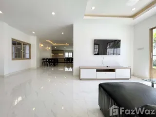 For sale そして for rent 4 ベッドルーム villa in Mueang Phuket, Phuket