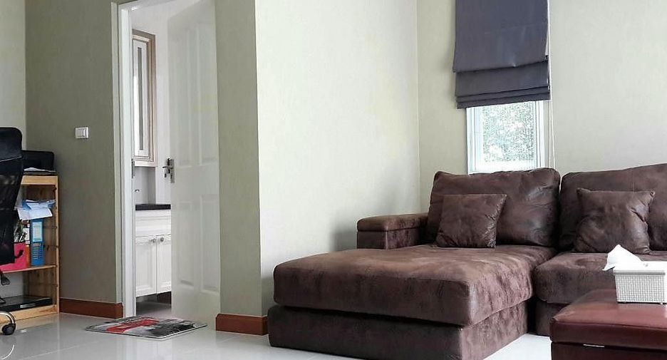 For sale 4 bedrooms house in Sai Mai, Bangkok