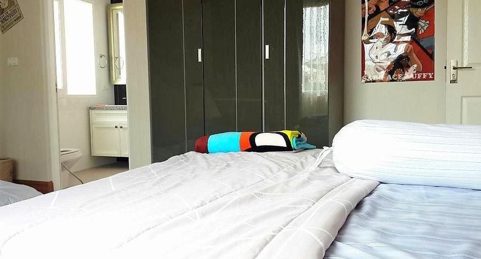 For sale 4 bedrooms house in Sai Mai, Bangkok