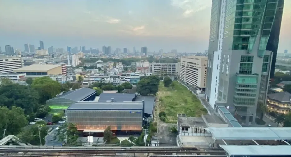 For sale and for rent 2 bedrooms condo in Sathon, Bangkok