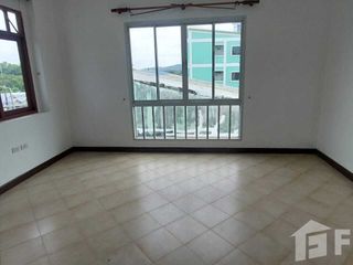Local comercial en venta de 4 habitaciones en Thalang, Phuket