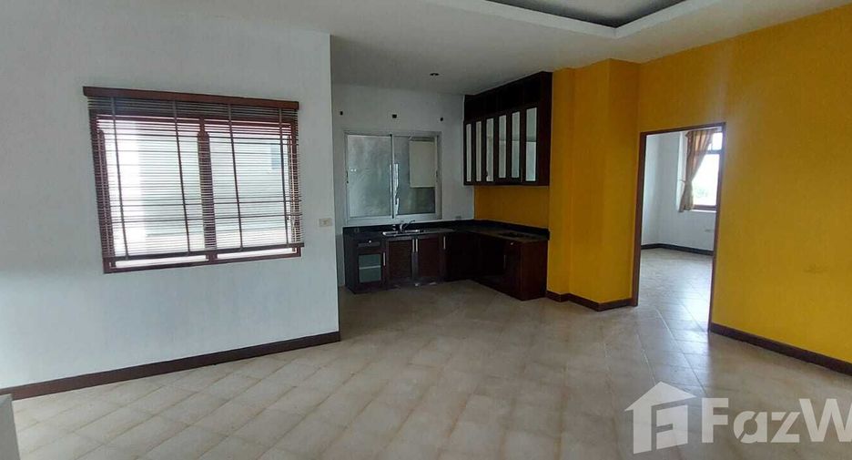 For sale 4 bedrooms retail Space in Thalang, Phuket