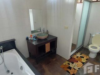 Local comercial en venta de 4 habitaciones en Thalang, Phuket