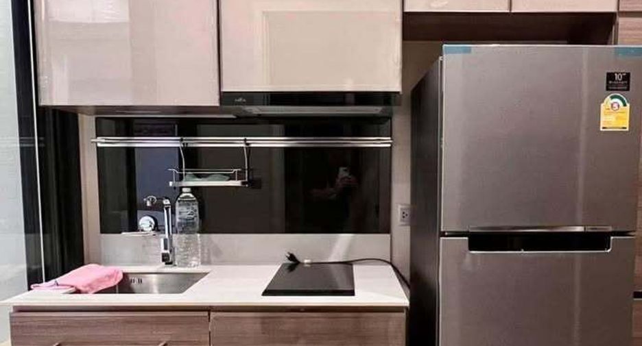 For sale 1 bed condo in Phaya Thai, Bangkok