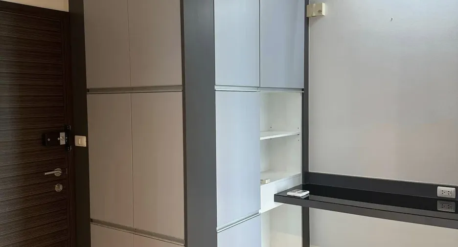 For sale and for rent 2 bedrooms condo in Watthana, Bangkok