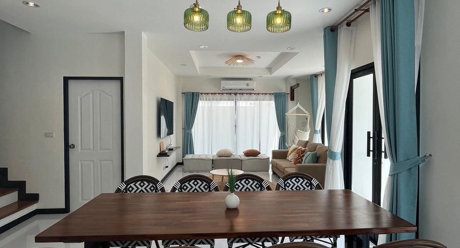 À louer 3 chambres maison à Mueang Phuket, Phuket
