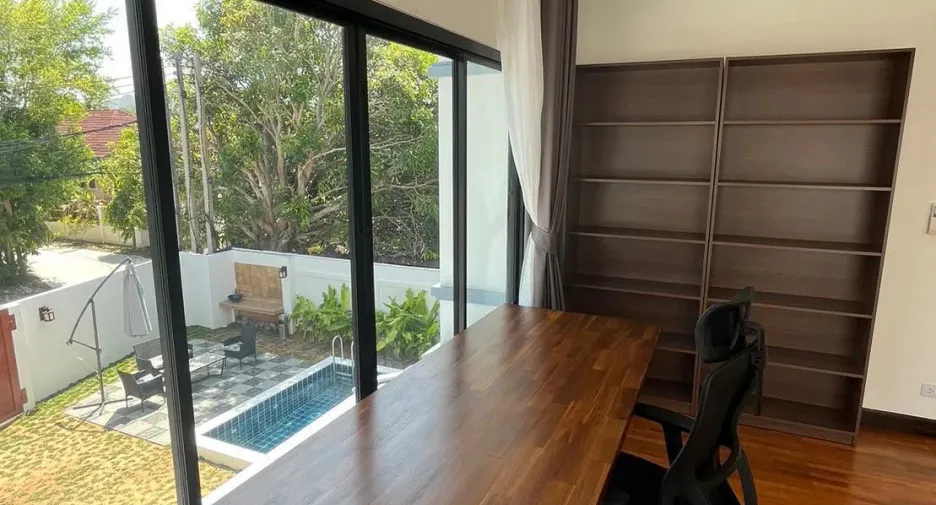 À louer 3 chambres maison à Mueang Phuket, Phuket