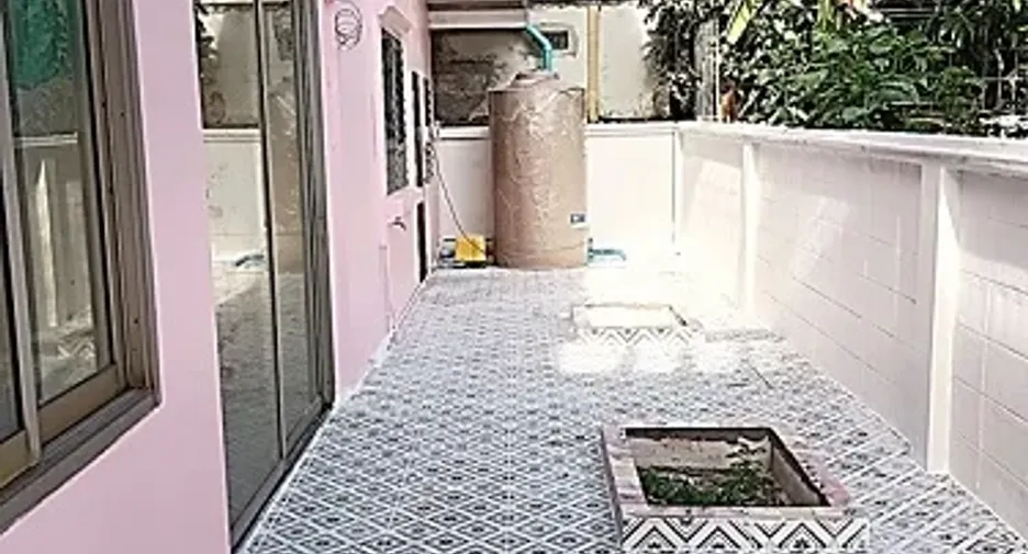 For rent and for sale 4 bedrooms house in Pak Kret, Nonthaburi