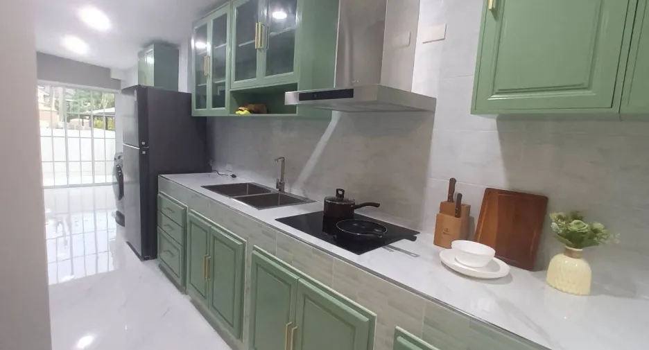 For rent 4 bedrooms house in Thalang, Phuket