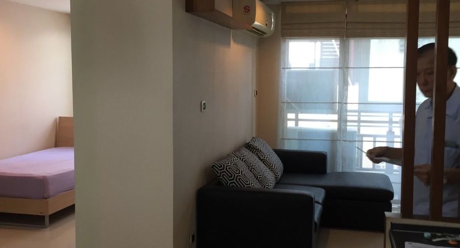 For sale 2 bedrooms condo in Sathon, Bangkok