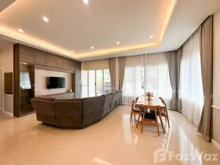 À louer 3 chambres maison à Bang Lamung, Chonburi