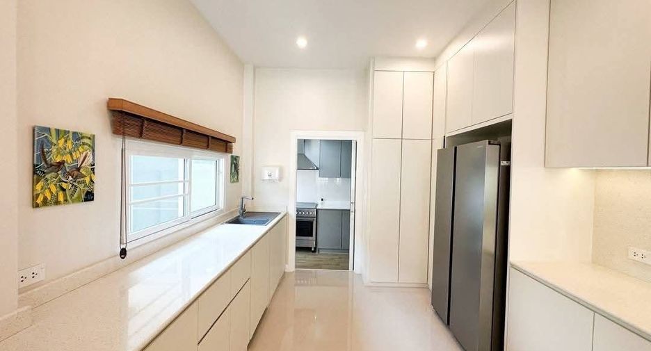 出租 3 卧室 独立屋 在 Bang Lamung, Chon Buri