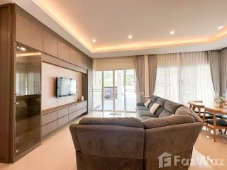 À louer 3 chambres maison à Bang Lamung, Chonburi