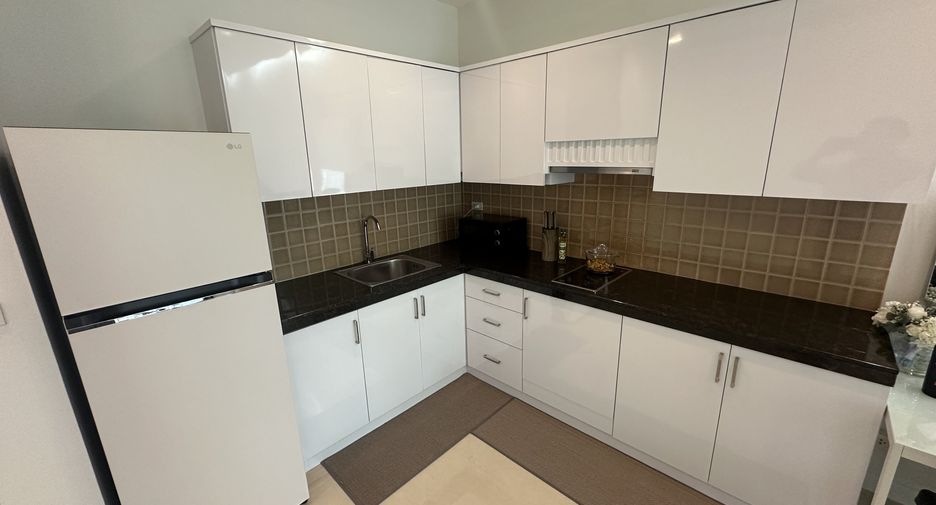 For sale 1 bed condo in Bang Lamung, Chonburi