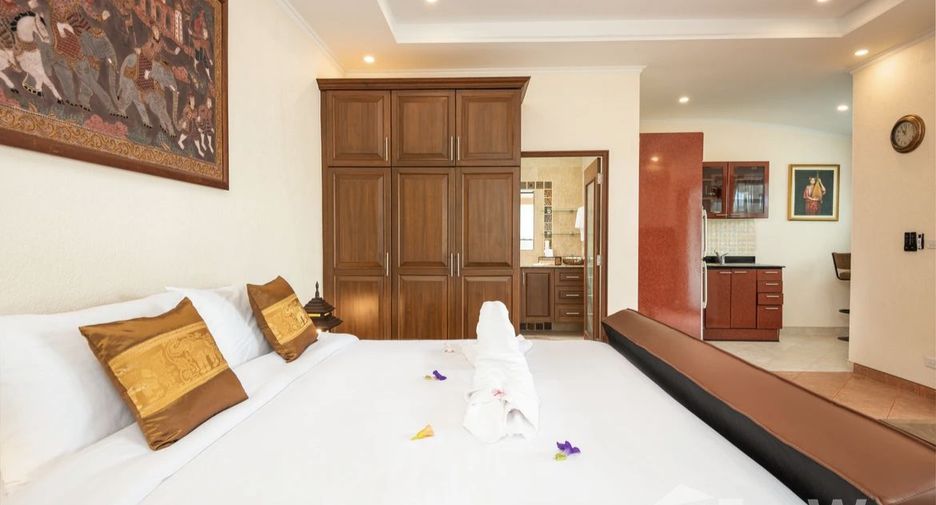 Villa zum Kauf mit 6 Zimmer in Bang Lamung, Chonburi