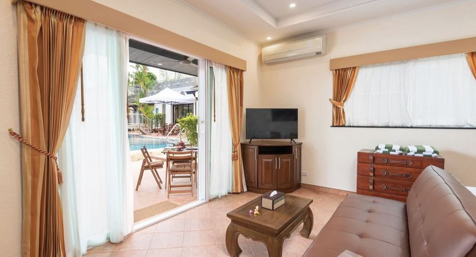 Villa zum Kauf mit 6 Zimmer in Bang Lamung, Chonburi