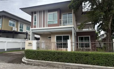 À louer 4 chambres maison à Mueang Phuket, Phuket