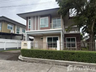 Casa en alquiler de 4 habitaciones en Mueang Phuket, Phuket