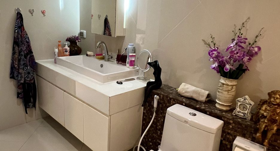 ให้เช่า 2 ห้องนอน คอนโด ใน บางละมุง, ชลบุรี