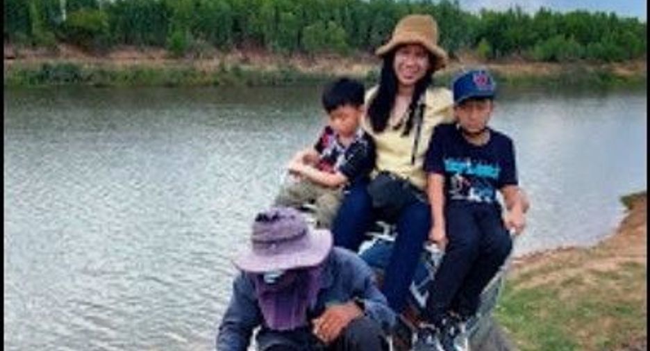 For sale land in Tha Tum, Surin