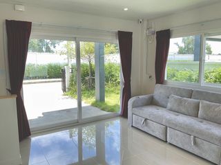 Casa en venta de 3 habitaciones en Phra Samut Chedi, Samut Prakan