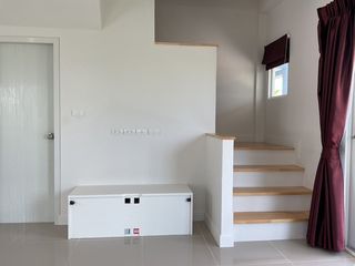 Casa en venta de 3 habitaciones en Phra Samut Chedi, Samut Prakan