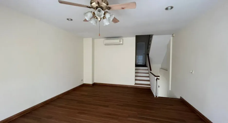 出售 和 出租 3 卧室 独立屋 在 Suan Luang, 曼谷