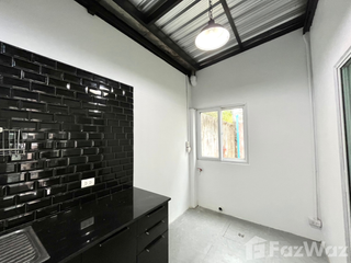 Casa adosada en venta de 2 habitaciones en Mueang Krabi, Krabi