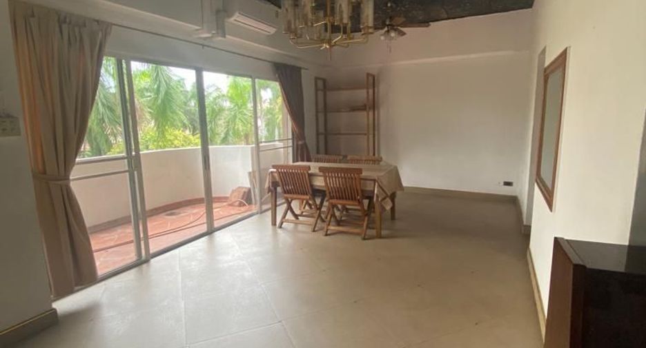 For sale 2 bedrooms condo in Bang Kapi, Bangkok