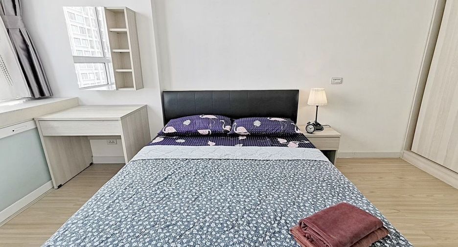 For sale 1 bed condo in Huai Khwang, Bangkok