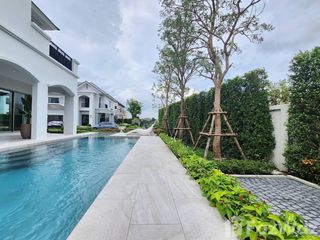 Casa en venta de 5 habitaciones en Lat Krabang, Bangkok