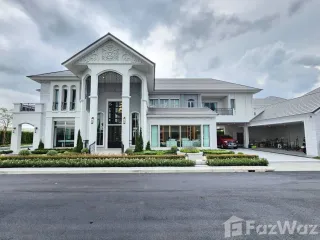 Casa en venta de 5 habitaciones en Lat Krabang, Bangkok