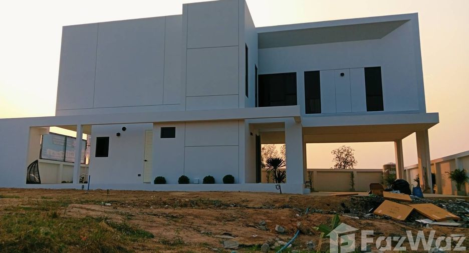 Casa en venta de 3 habitaciones en Bang Lamung, Chonburi