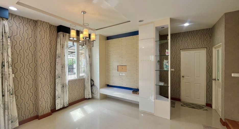For sale 3 bedrooms house in Pak Kret, Nonthaburi